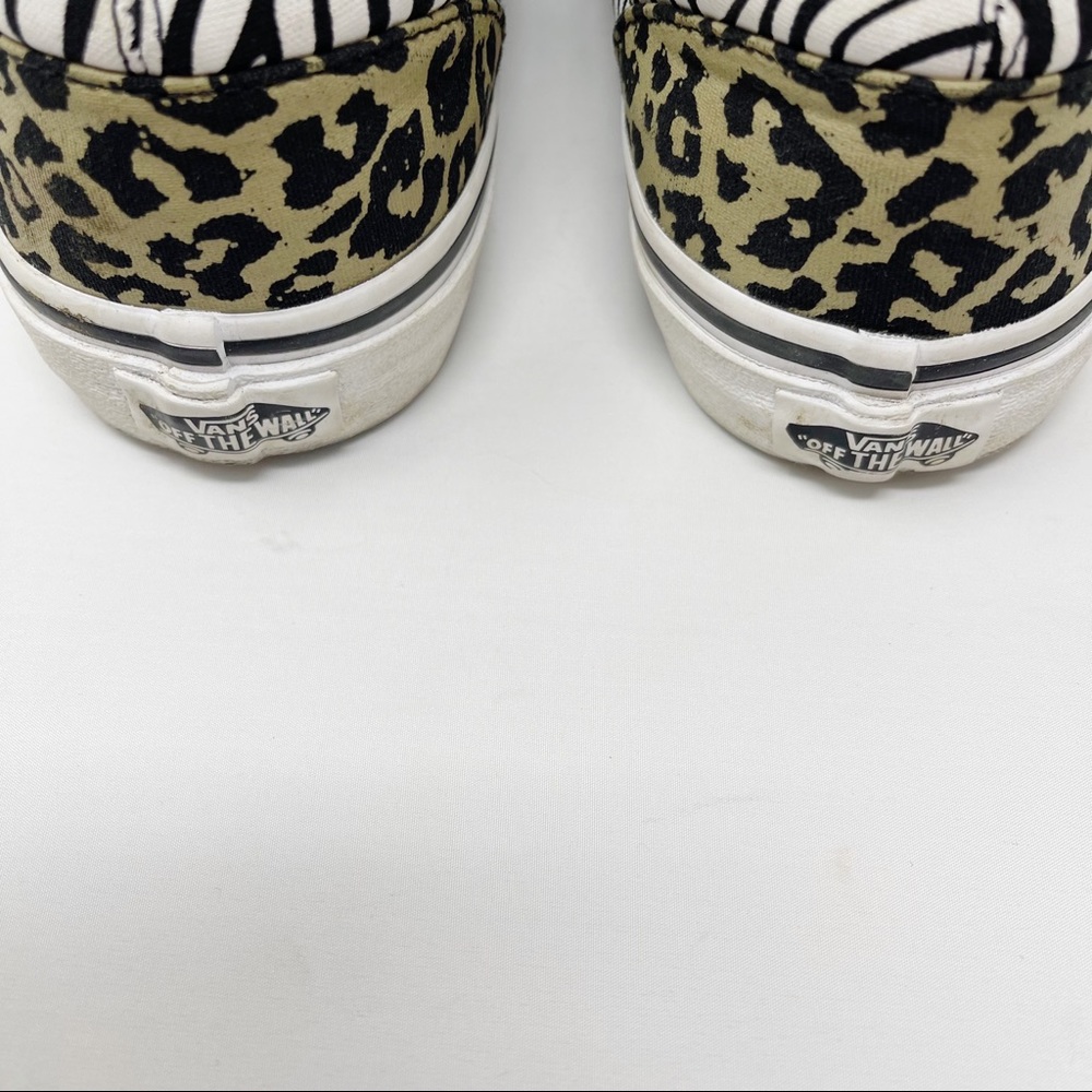 Vans Animal Print Classic Slip On Sneakers Size 5.5 - Picture 5 of 9